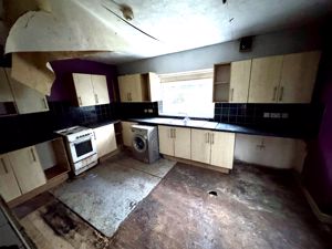 Photo 6- click for photo gallery